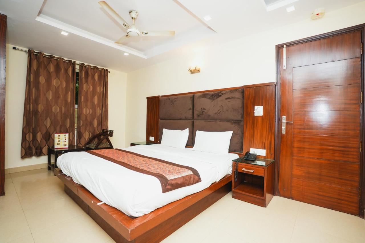 Hotel High 5 Land Delhi  Eksteriør billede